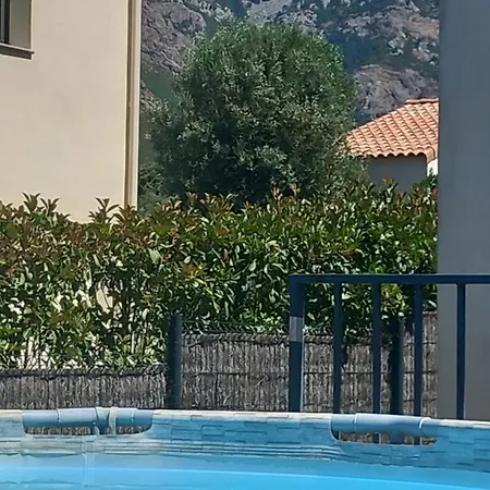 Maison Vue Et Montagne Hébergement de vacances Calenzana